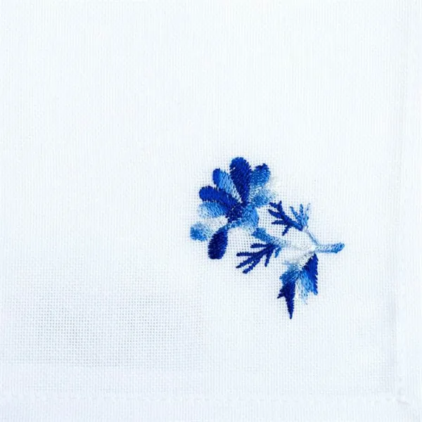 Langkilde & Søn Stoffserviette - Zinnie - Blaue Blume
